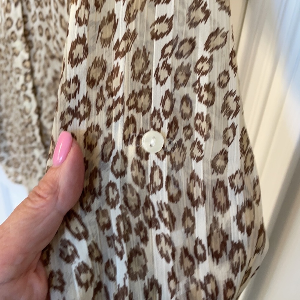 Lucky Brand Semi-Sheer Leopard Striped Top - Picture 4 of 10